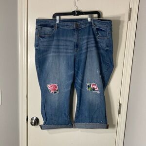 NWT Lane Bryant Limited Edition Rose Embroidered Crop Jean Plus Size 26W